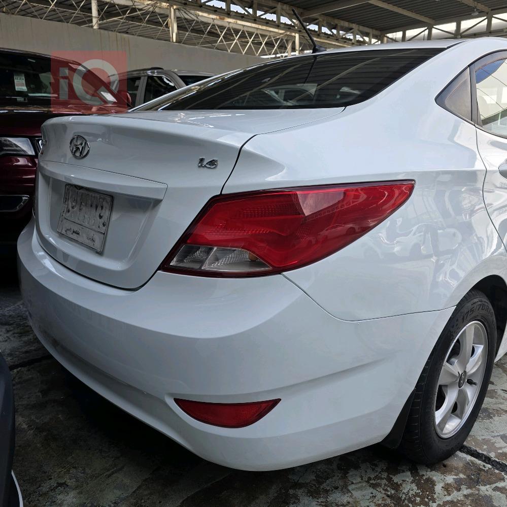 Hyundai Accent